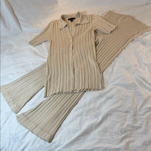 Forever 21 2 Piece Cream Ribbed Knit Leisure Wear set Size Medium